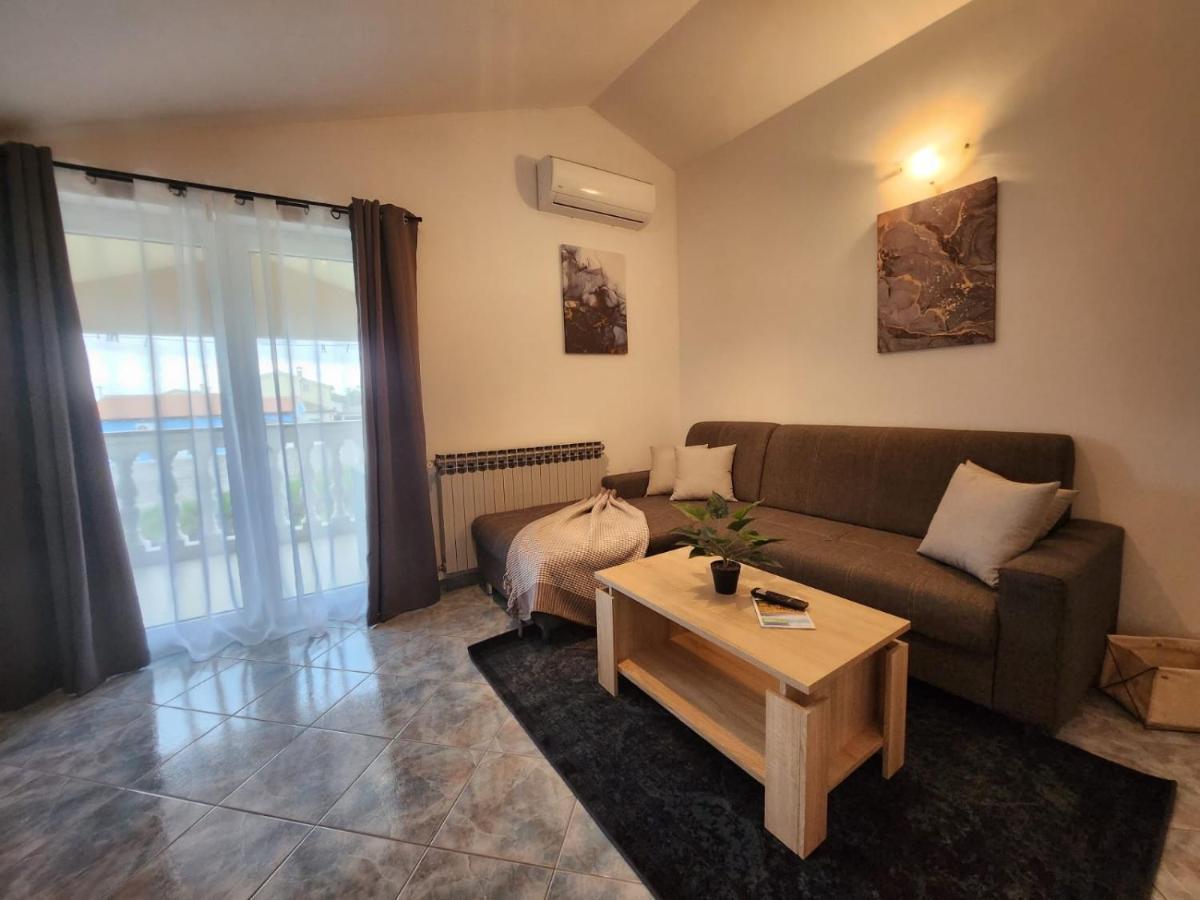 Apartments Pranjic With Pool Nova Vas  Exterior foto